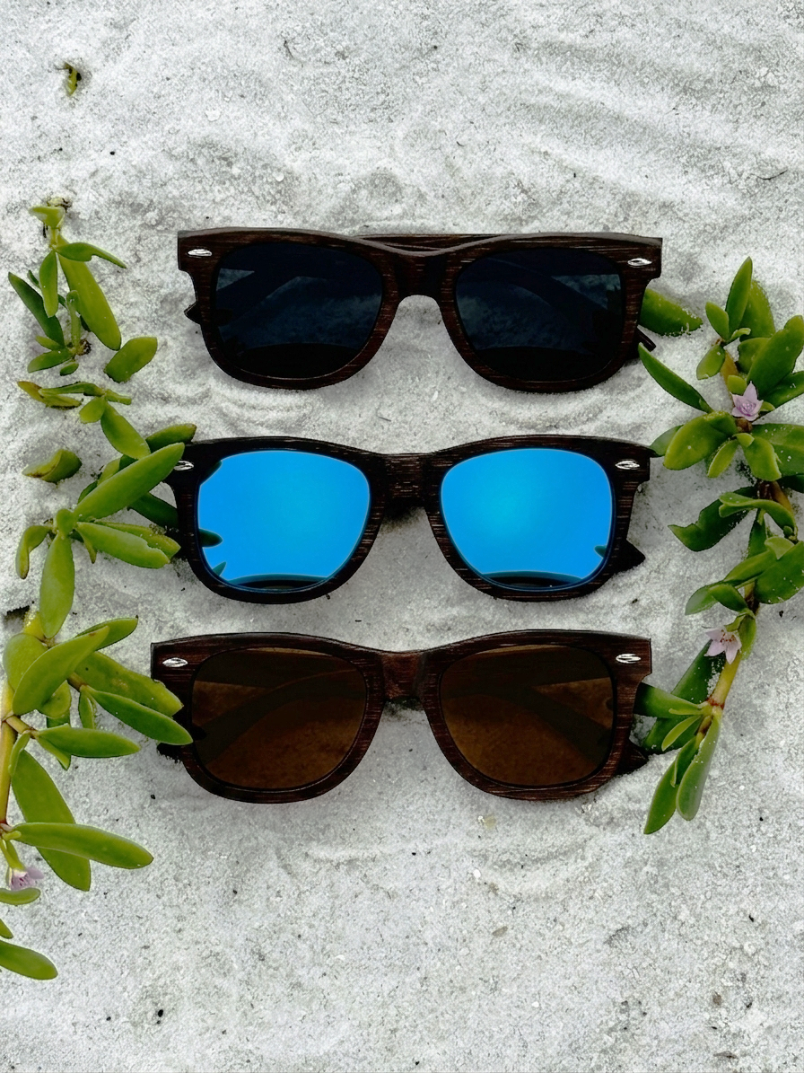 Personalized wooden sunglasses – Unisex